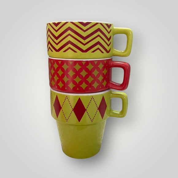 Other - Living Solutions 3 Vintage Nesting Ceramic Mugs Red Green Argyle Coffee Cups MCM